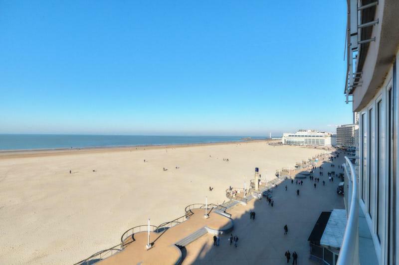 Sea View Apartment Oostende Bagian luar foto