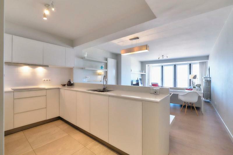 Sea View Apartment Oostende Bagian luar foto